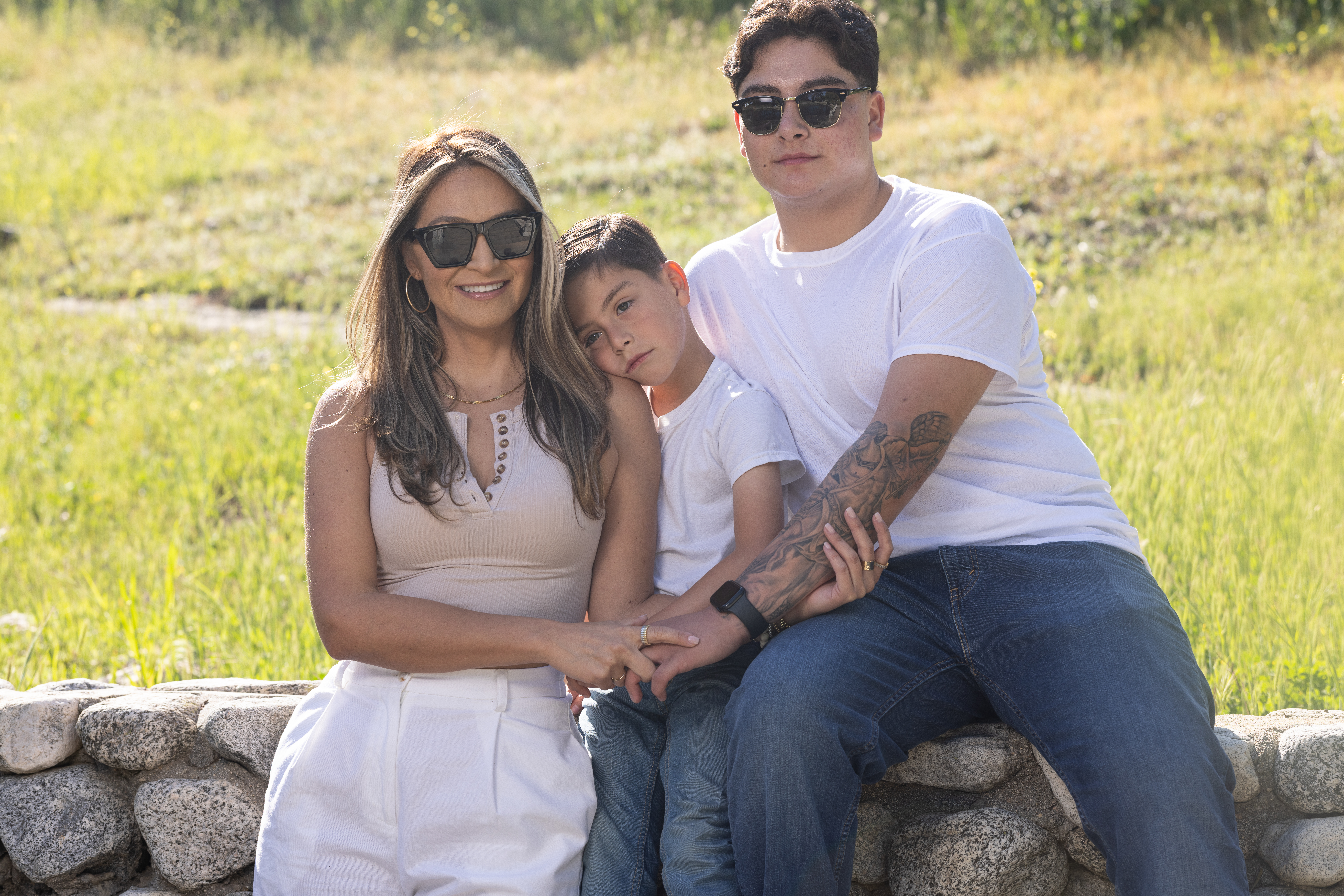 Family portraits in Murrieta CA, lasting memories by larissa, family portraits, portraits, senior pictures, riverside photographer, riverside black photographer, black family photographer, hemet family photographer