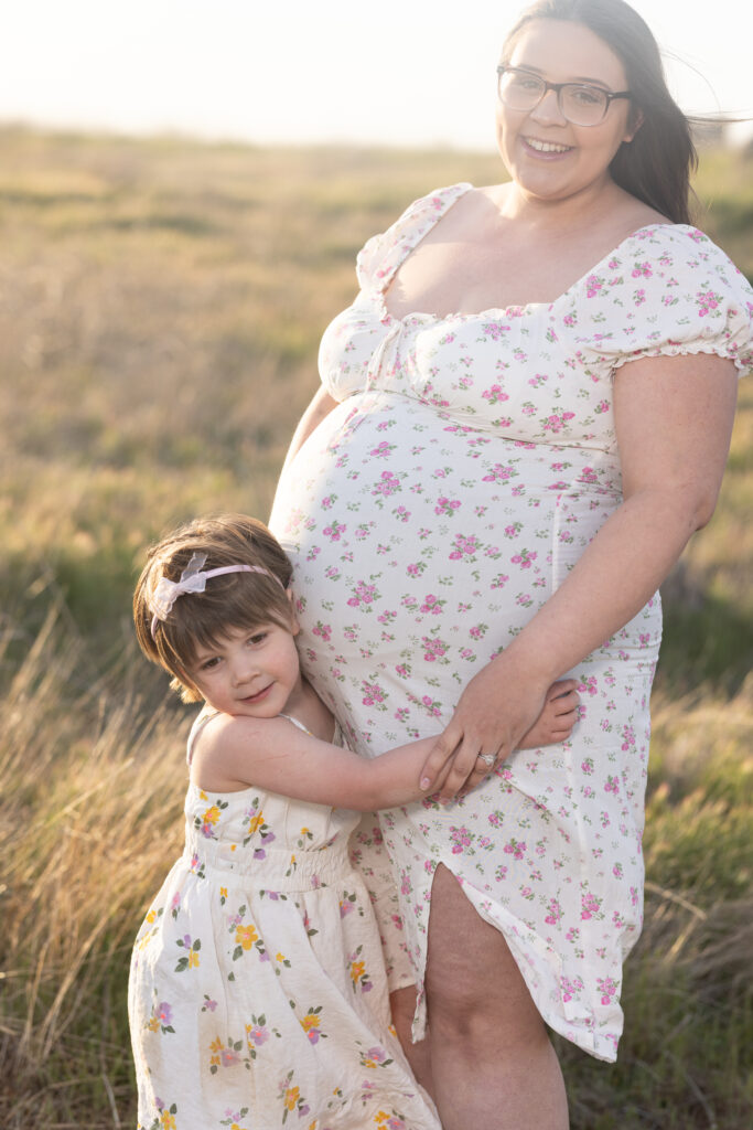 #FamilyPhotos #FamilyPhotographer #HemetCA #MomLife #FamilyPortraits #StressFreeSessions #SoCalFamilies #kidfriendly #riversidephotographer 